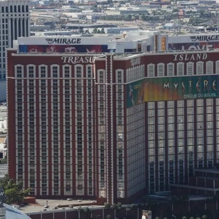 Treasure Island Bids Adieu to Mirage, Seeks to Lure Guests